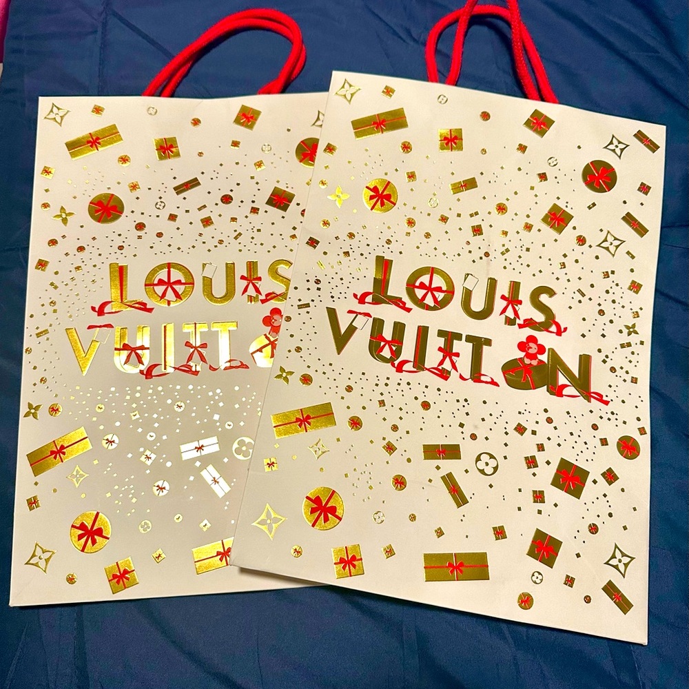 Authentic Louis Vuitton 2023 Holiday Bags~Set of 2 ~ No wrinkles or folds